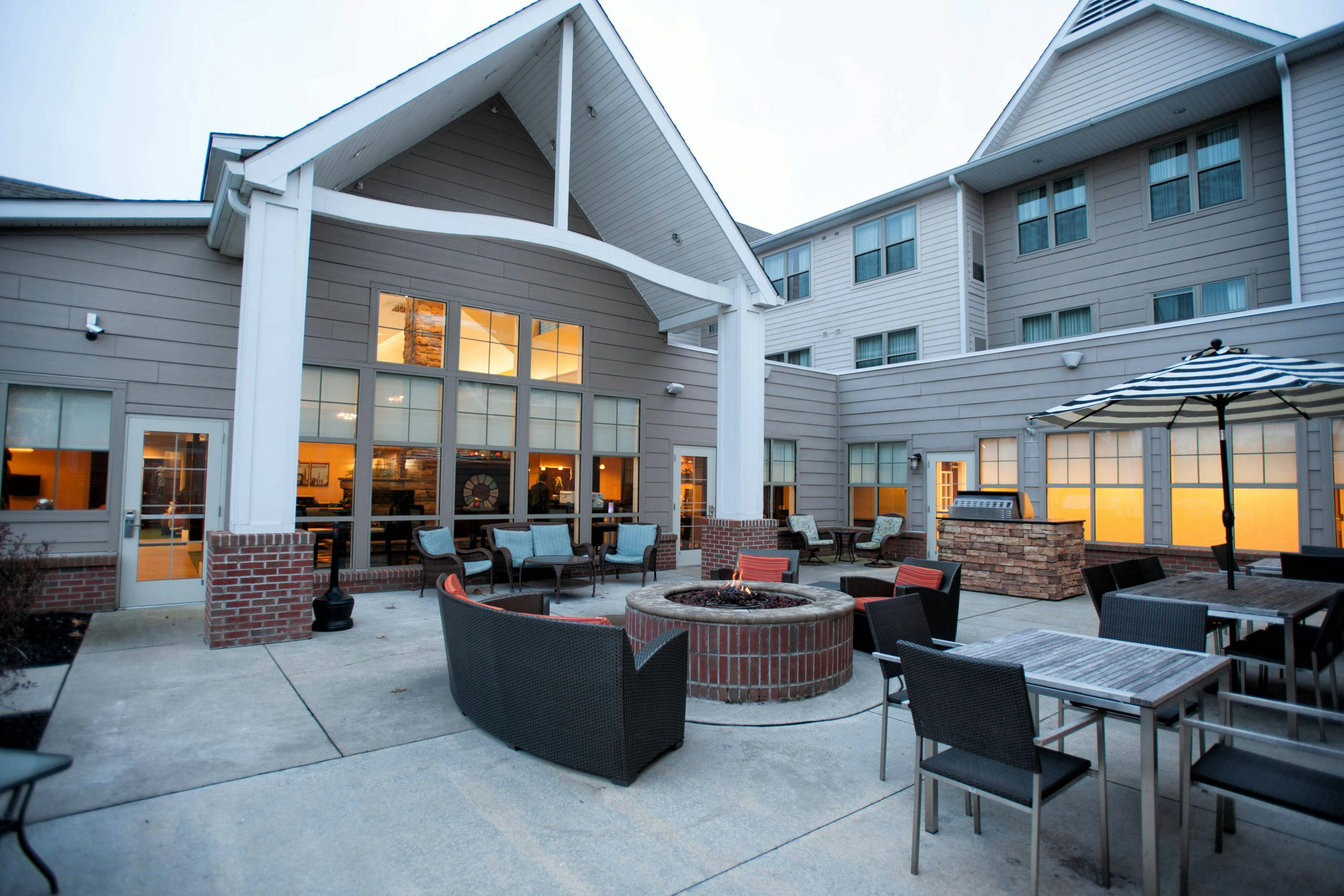Residence Inn Columbus 12/23