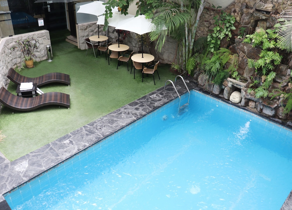Inkari Suites 62/66