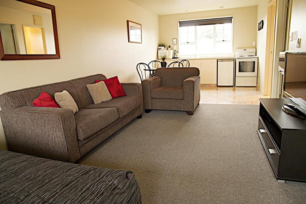 Fitzherbert Court Motel 21/32