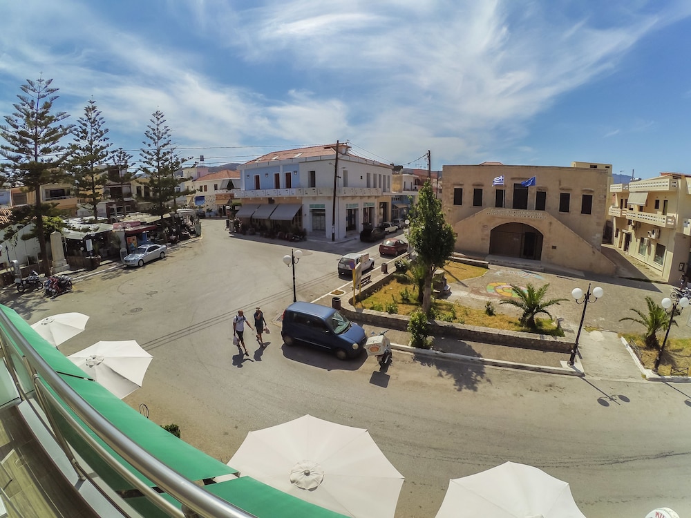 Castell Hotel 43/50