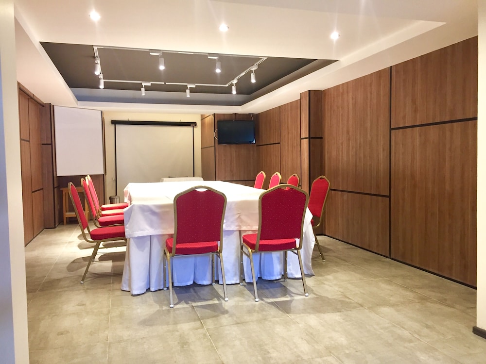 Hotel Turismo Temuco 25/31