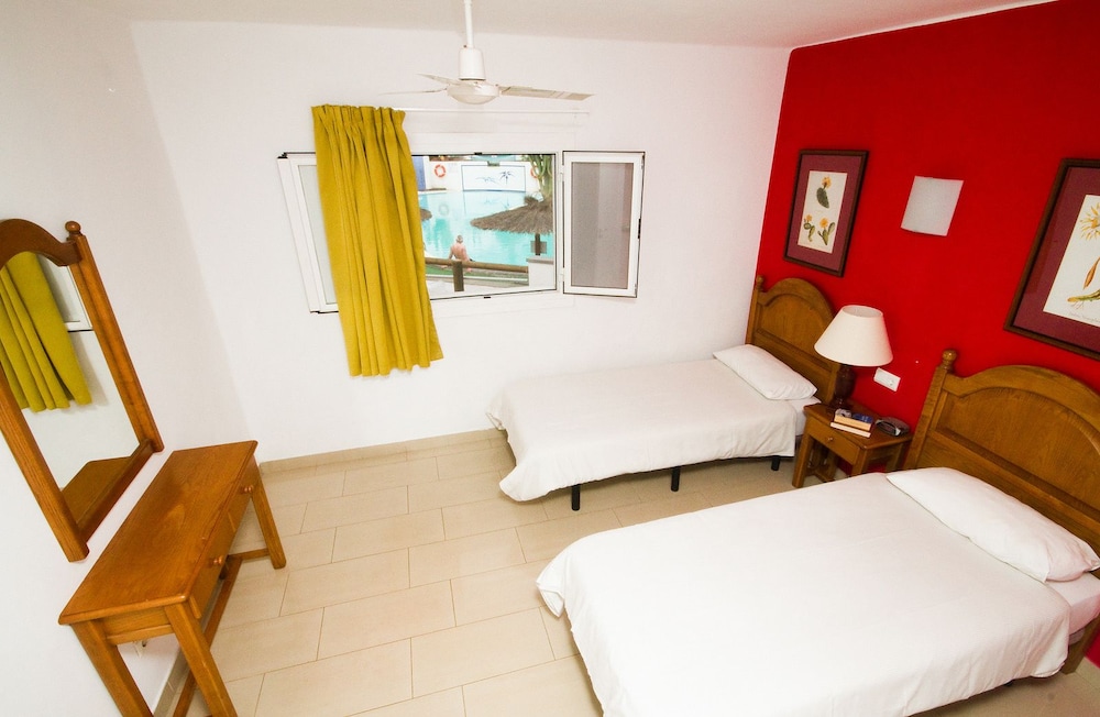 Parque Tropical Apartments 9/28