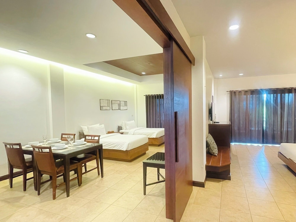 RB Resort Pattaya 45/65