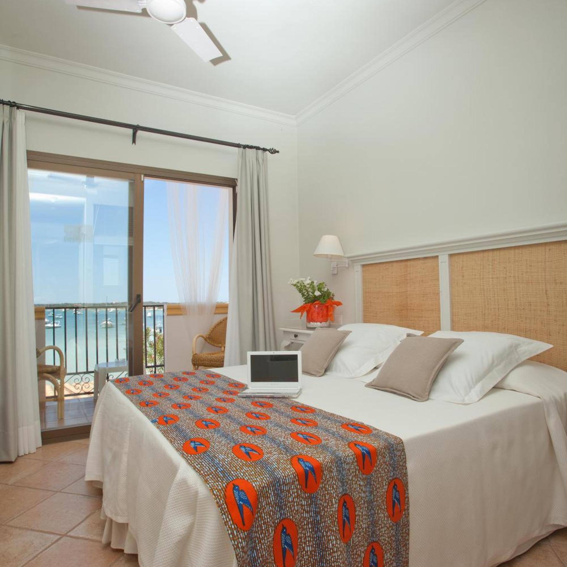 HOSTAL LA SAVINA 14/58