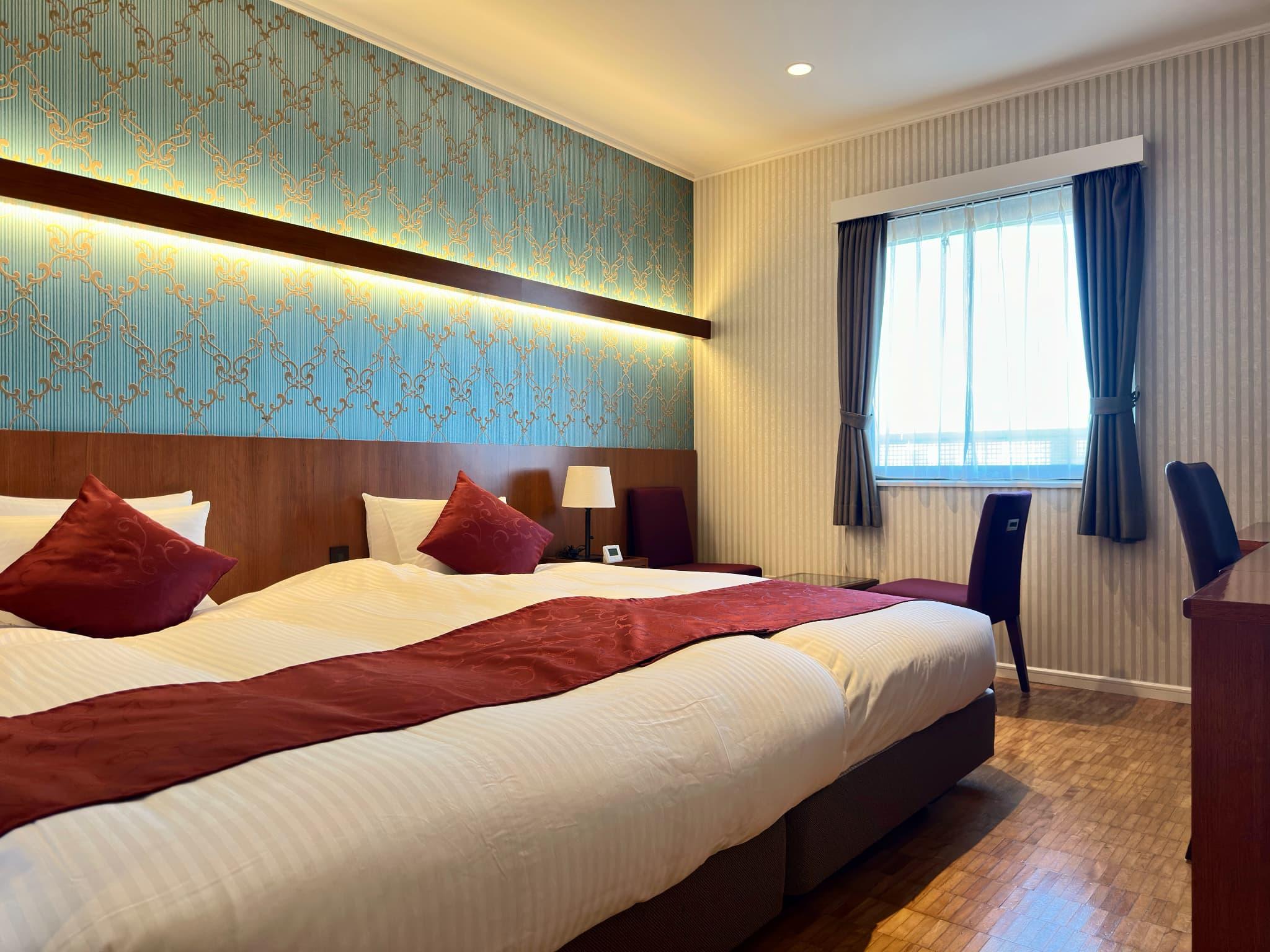 Hollywood, Twin Beds