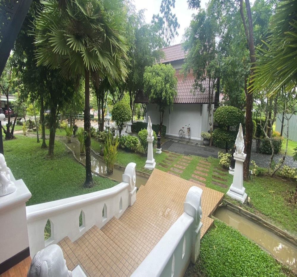 Radateeree Boutique Chiang Mai 64/71