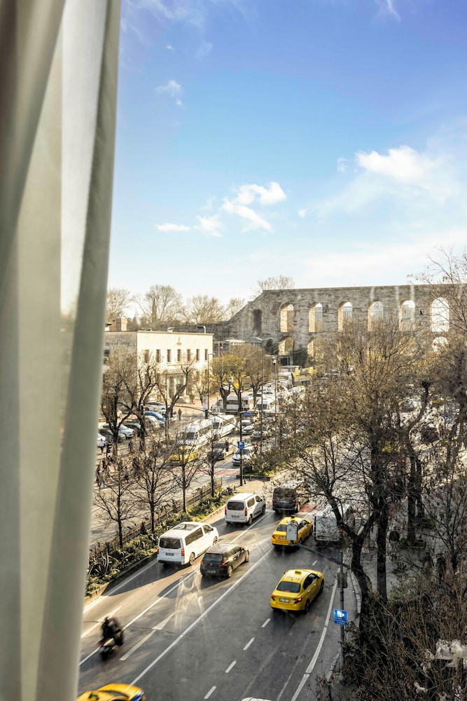 Movenpick Istanbul Old Town 39/59