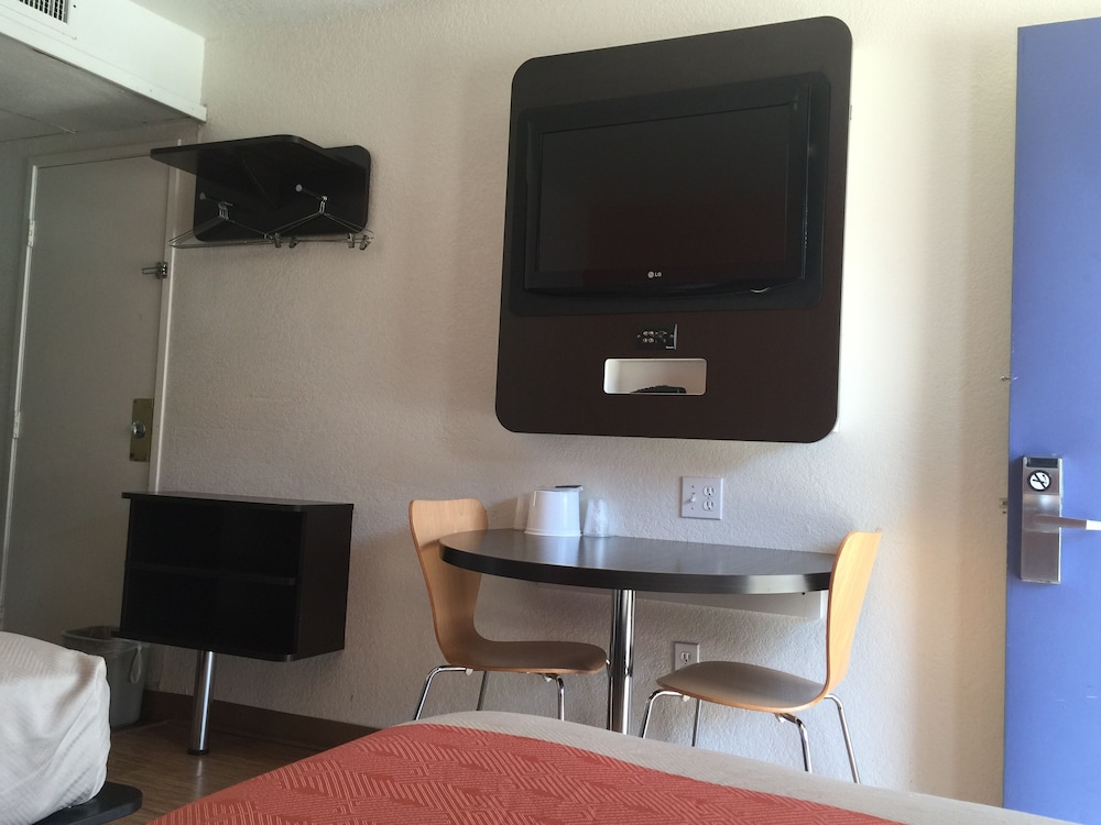 Motel6 Ardmore, OK 33/54