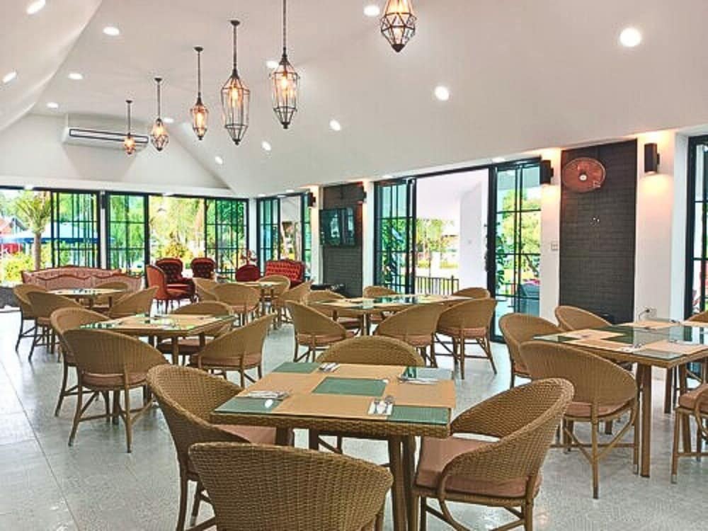 SILAMANEE RESORT & SPA HOTEL 38/59