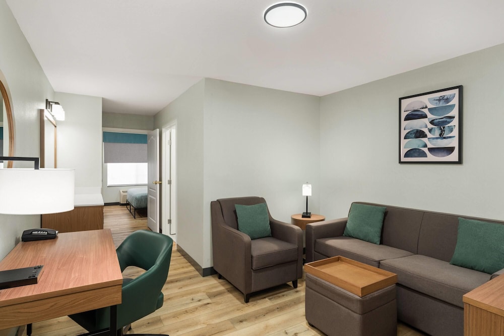 Wingate by Wyndham Mansfield OH 38/53