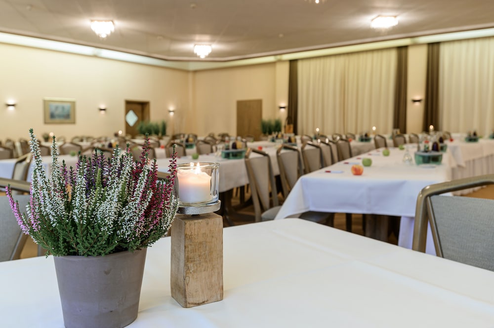 Waldhotel Berghof 32/46