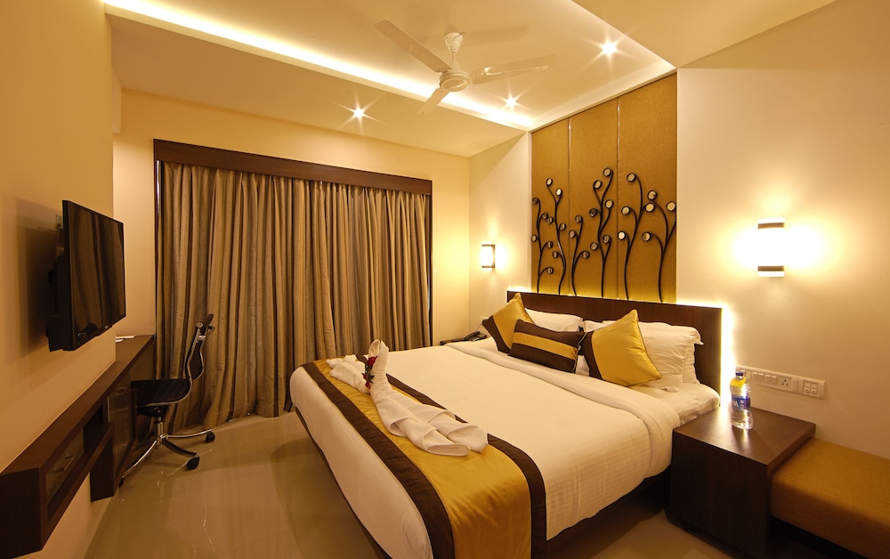 STANDARD, KING BED