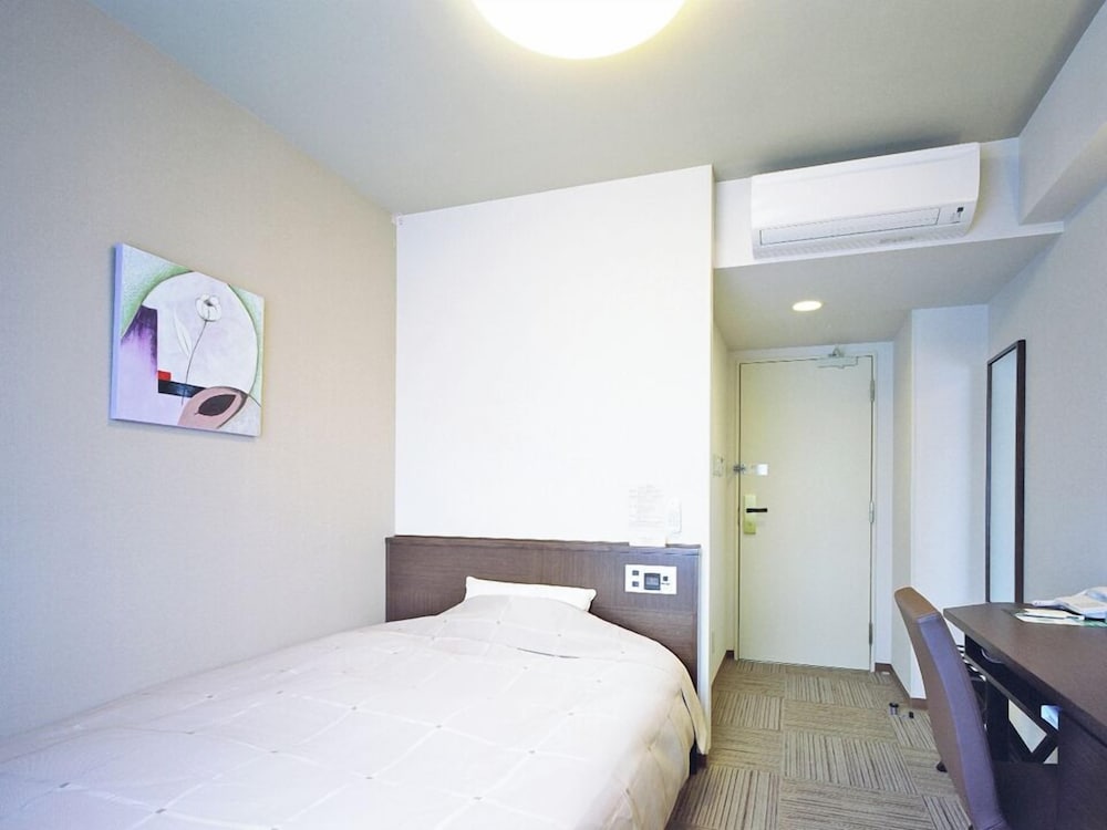 Hotel Route-Inn Shibukawa 12/46