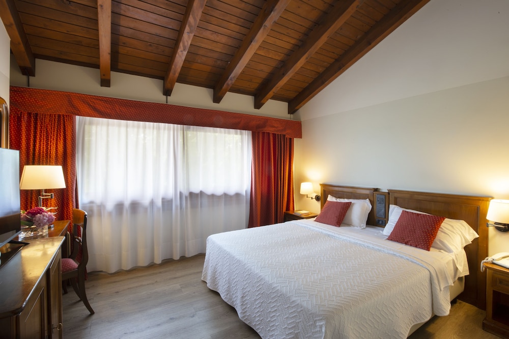 Hotel Fior 8/50