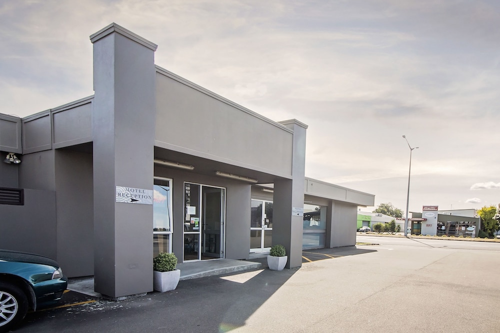 Aspree Motor Inn 5/49