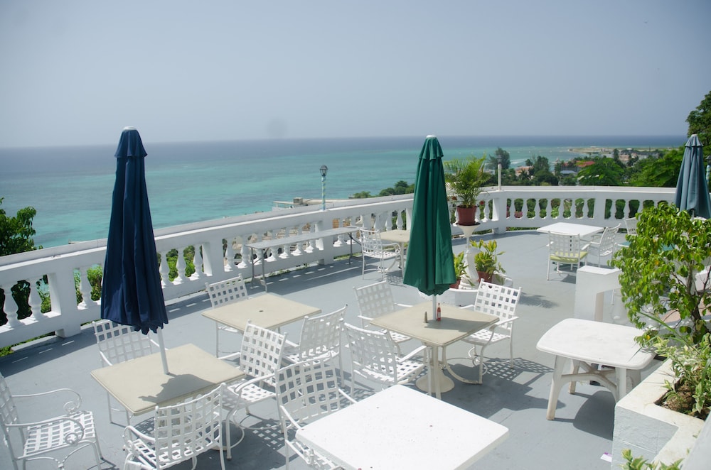 Skymiles Beach Suite 19/26