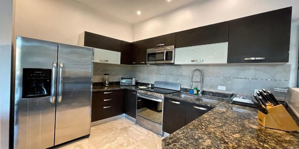Sky Penthouses At Oceano 42/50