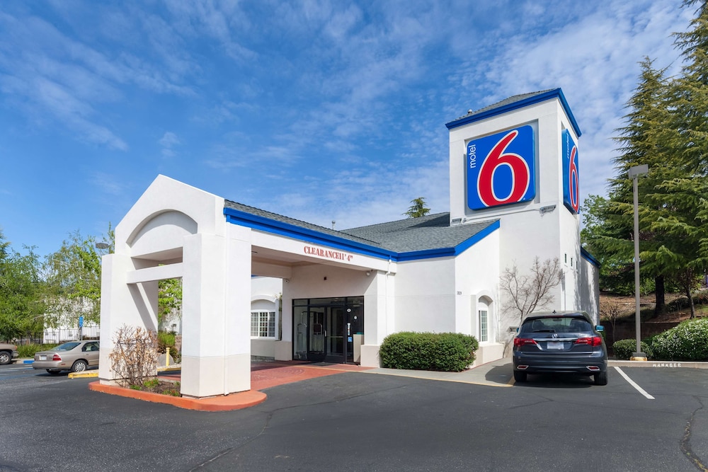 Motel6 Auburn, CA 48/60
