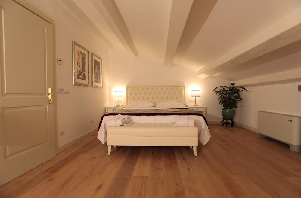 Relais Paradiso Perugia 43/72