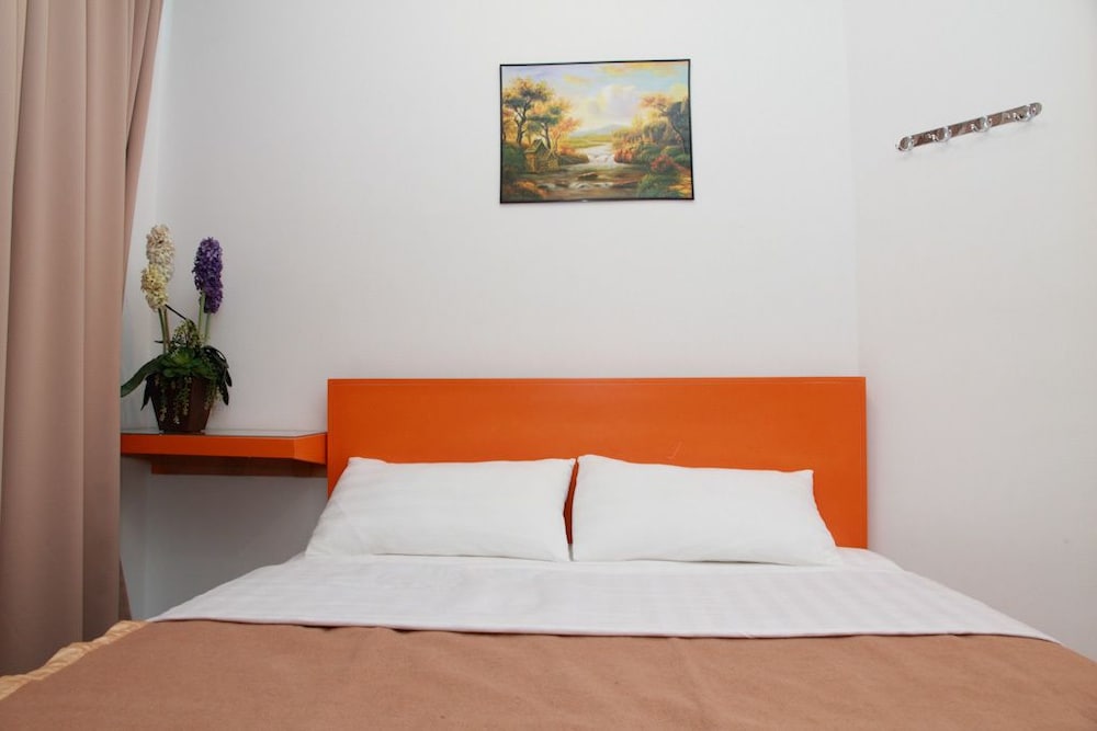 1 HOTEL KUCHAI LAMA 17/49