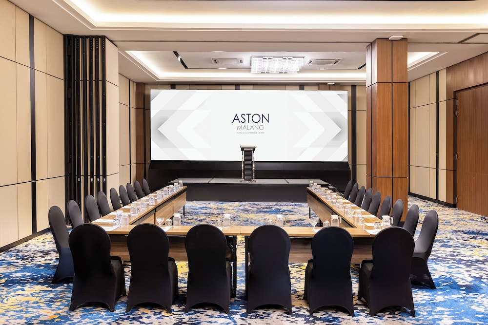 Aston Malang Hotel and Conference Center 34/35