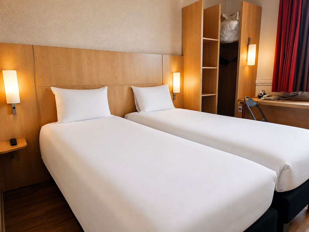 Ibis Paris Porte dItalie 29/72