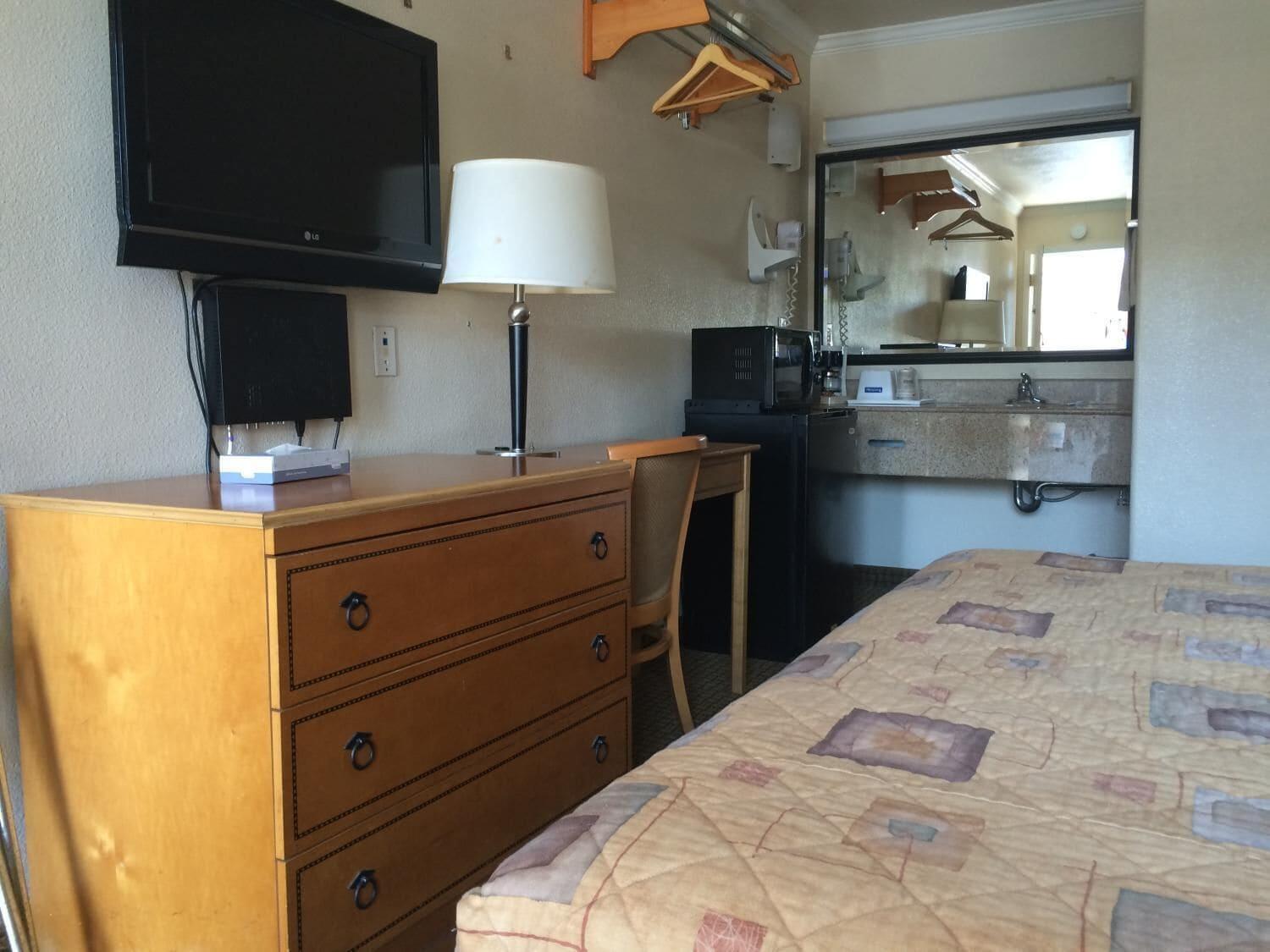 Motel6 San Francisco, CA – Lombard Street 26/35