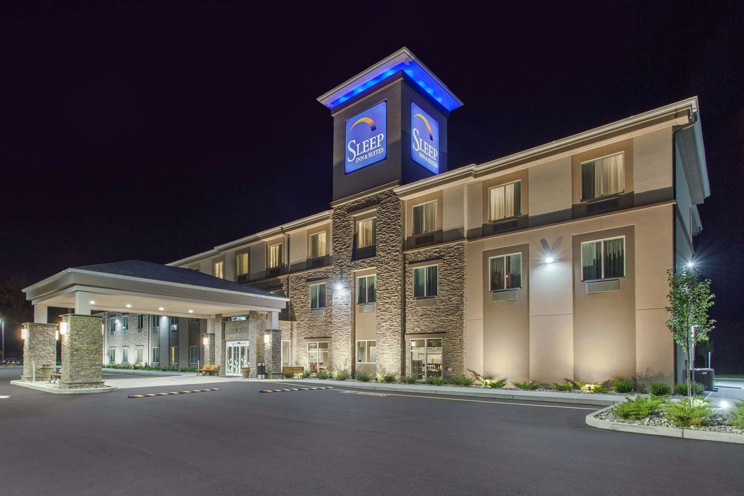 Sleep Inn & Suites Monroe - Woodbury 2/24