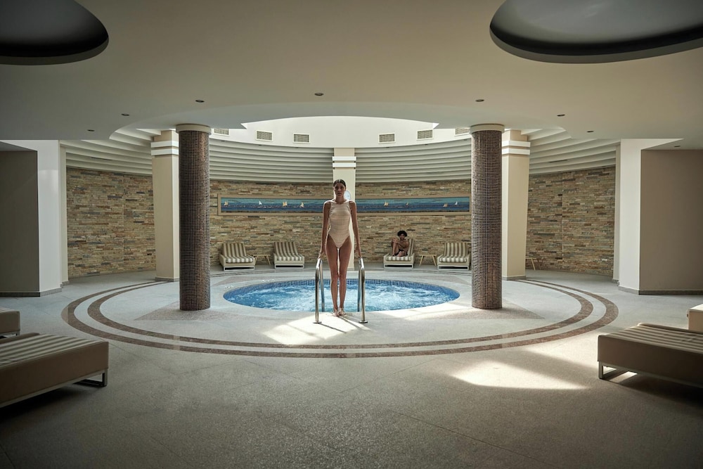 Alkyon Hotel Resort and Spa 38/77