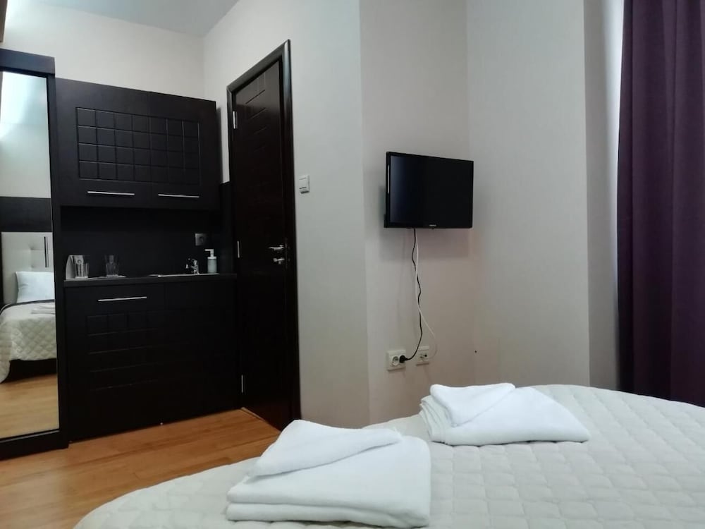 Cityhome Aparthotel 15/54