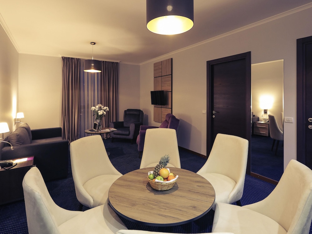 Mercure Tetovo 59/72