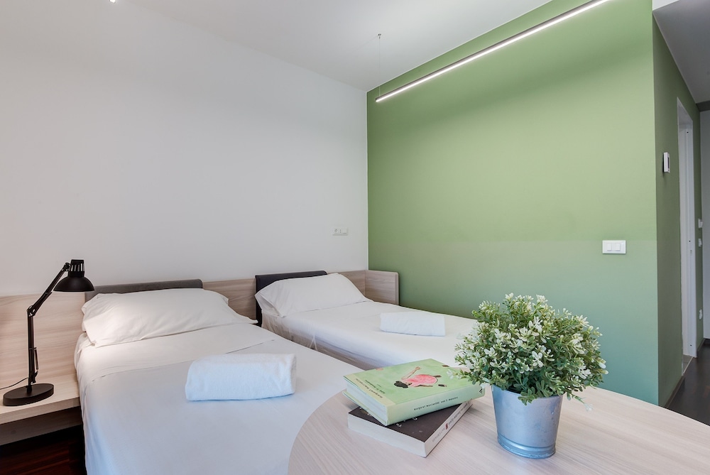 Camplus Guest Roma 28/53