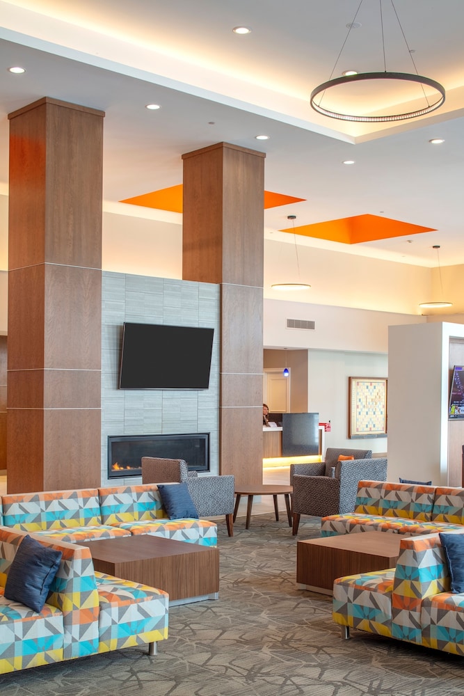 Collegian Hotel and Suites, Trademark Collection By Wyndham 53/59