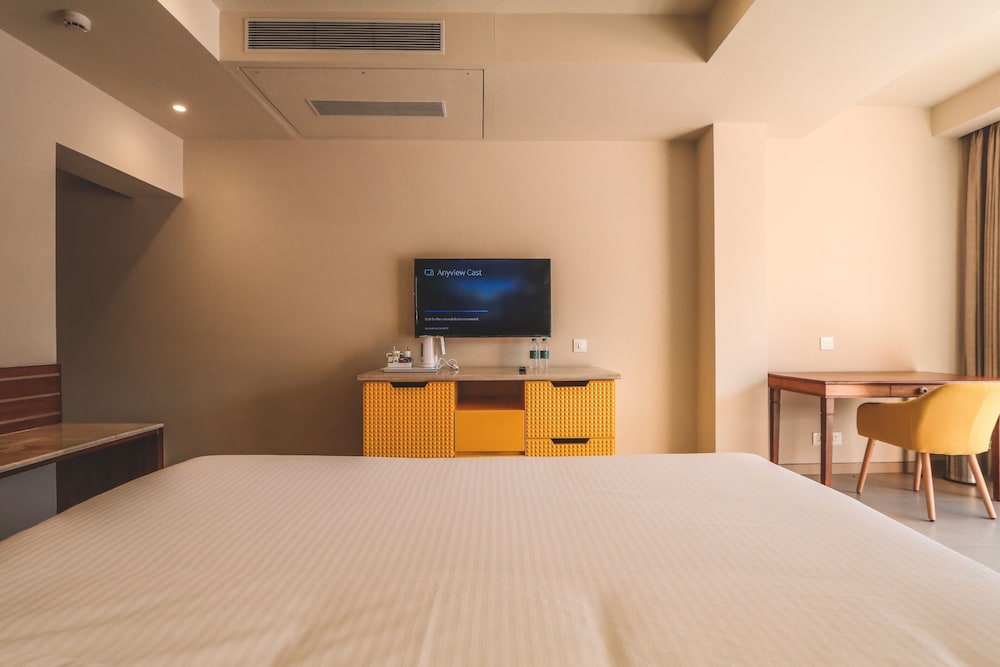 Mandrem Beach Resort, a member of Radisson Individuals Retreats 24/54