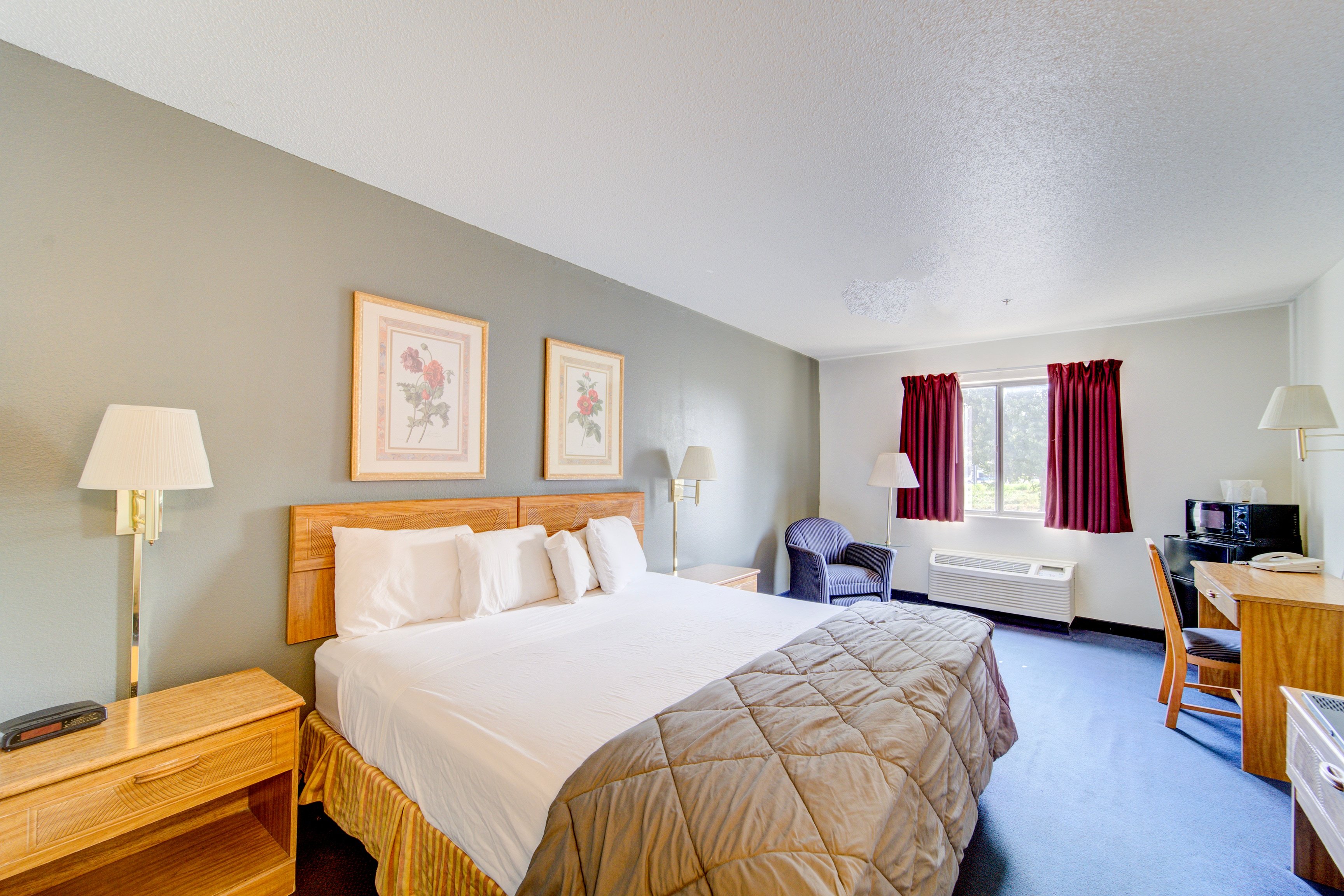 Capital O Amerihost Inn and Suites Fulton Hwy 54 MO 39/63