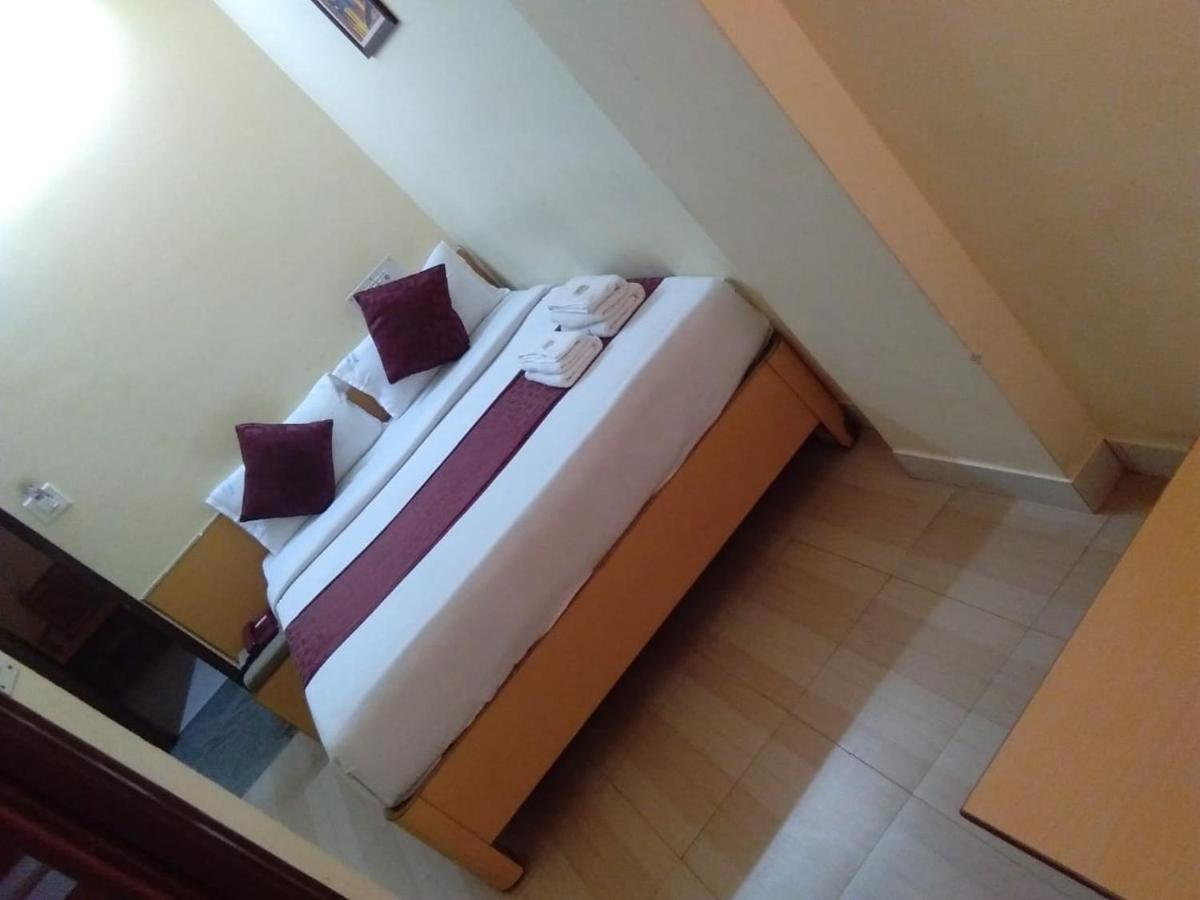 Hotel Pearl Inn 14/24