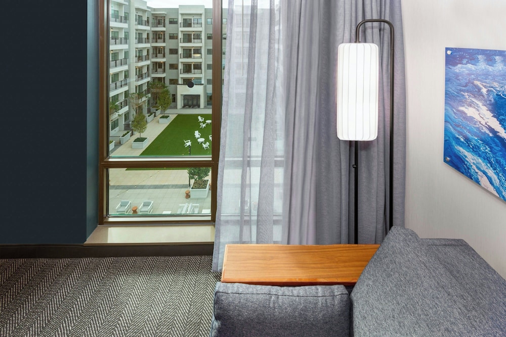 Courtyard by Marriott Gainesville GA 33/61