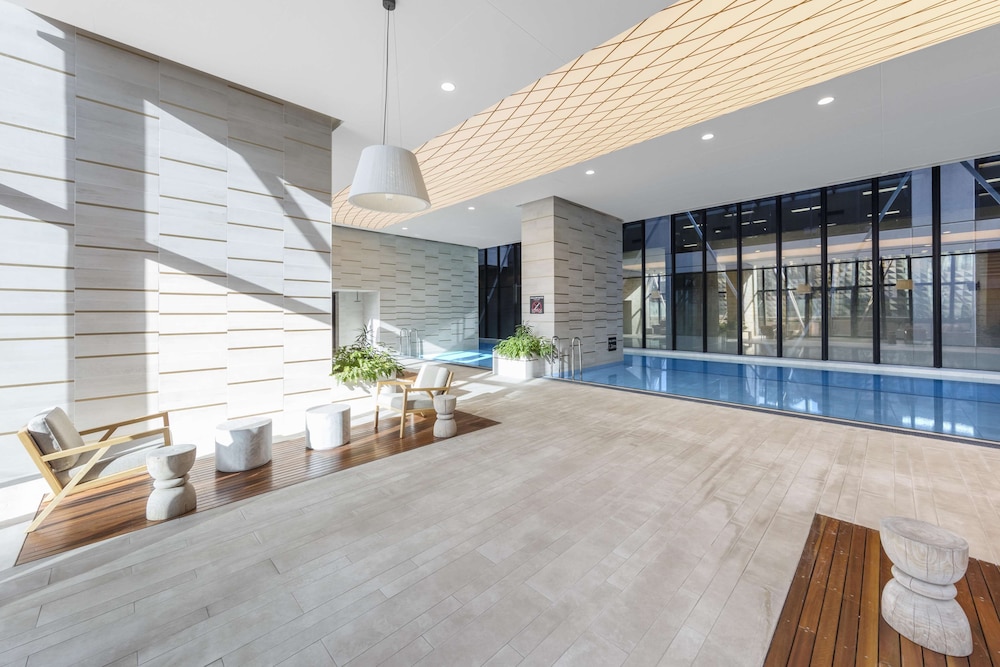 Avani Melbourne Central Residences 4/76