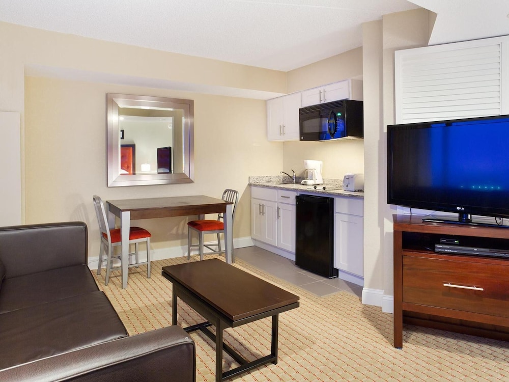 Boardwalk Resorts at Atlantic Palace 23/34