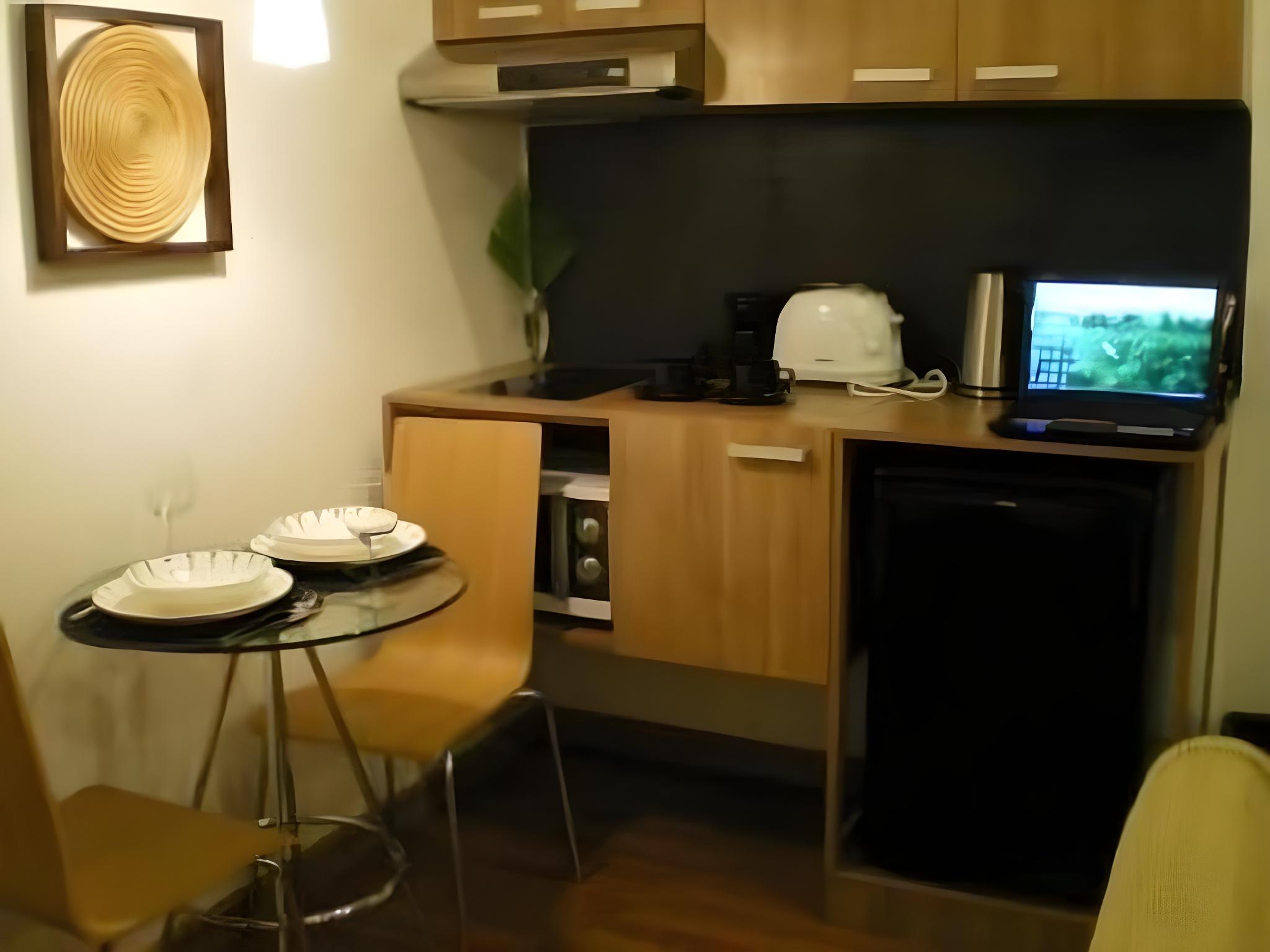 5Ive Beach House Hotel 40/43