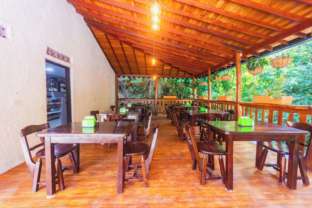 HOTEL TROPICAL SAN JERONIMO 19/27