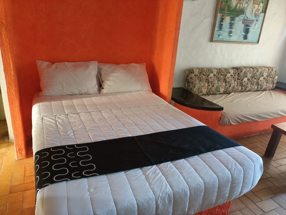 Hotel Plaza Tucanes 15/50
