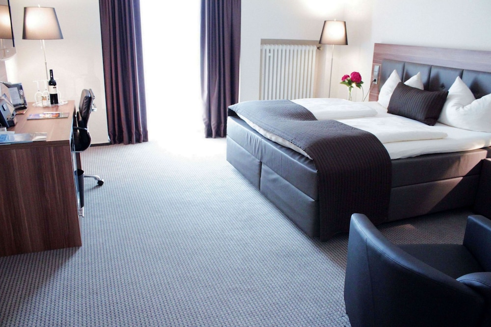 Schlosshotel Bad Wilhelmshohe 23/50