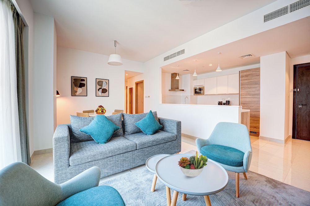 Capital Suites Hotel Apartments 24/34
