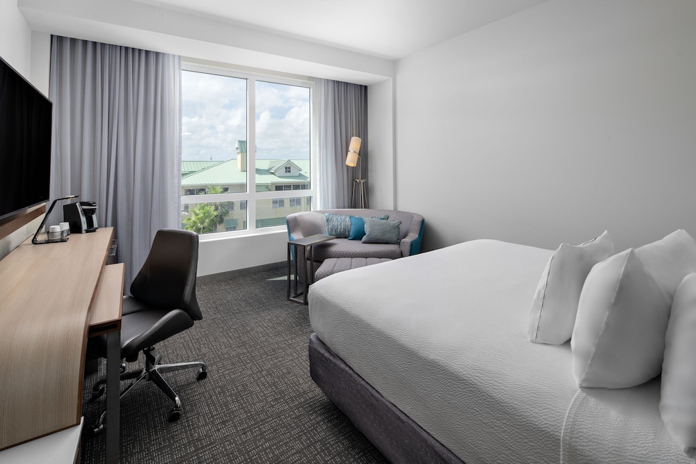 Courtyard By Marriott Delray Beach 24/61