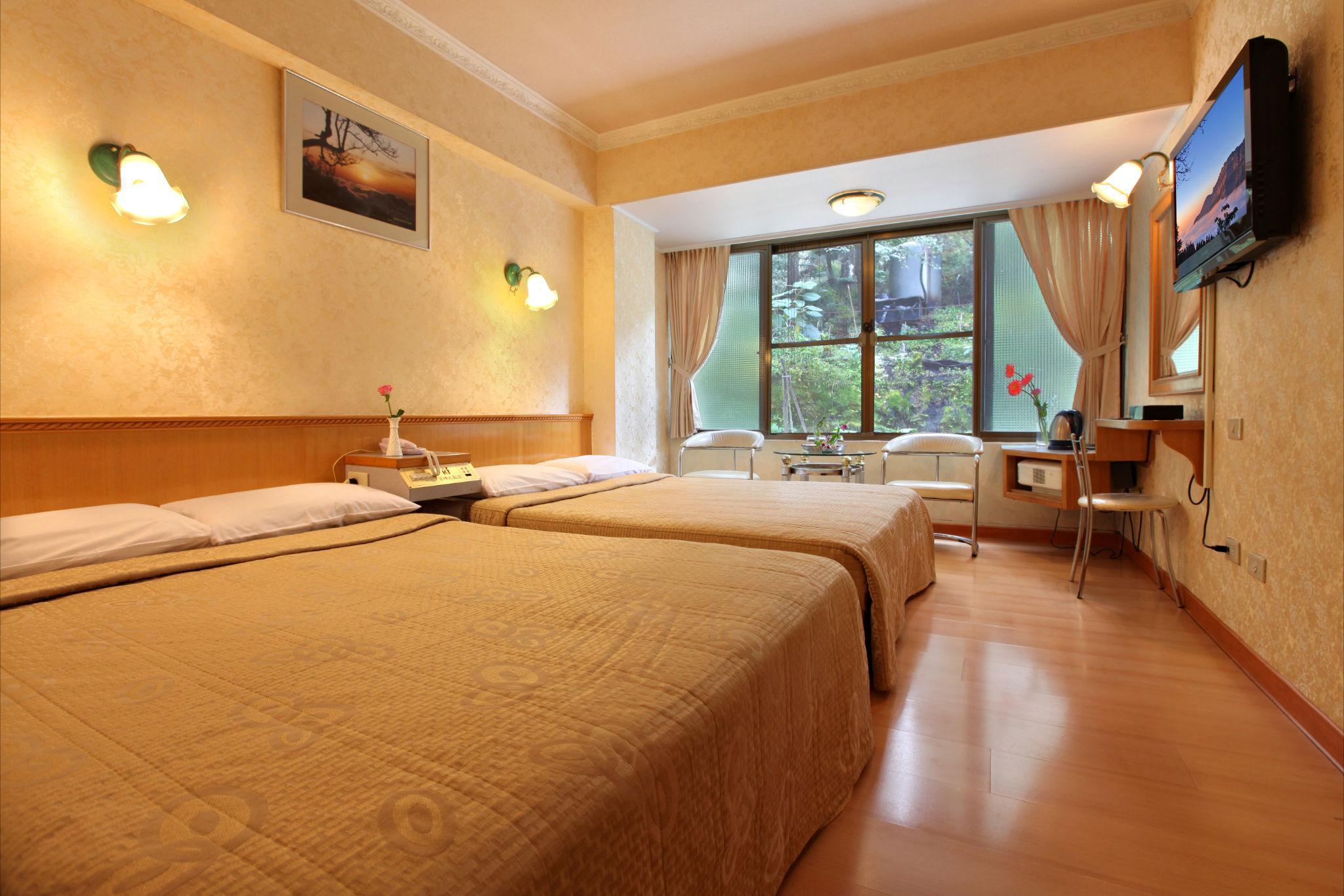 Ali-Shan Kaofeng Hotel 30/36