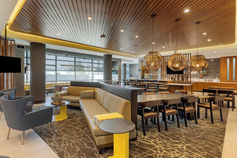 SpringHill Suites by Marriott Anaheim Placentia/Fullerton 16/24