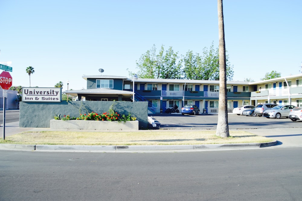 University Inn Tempe 39/45
