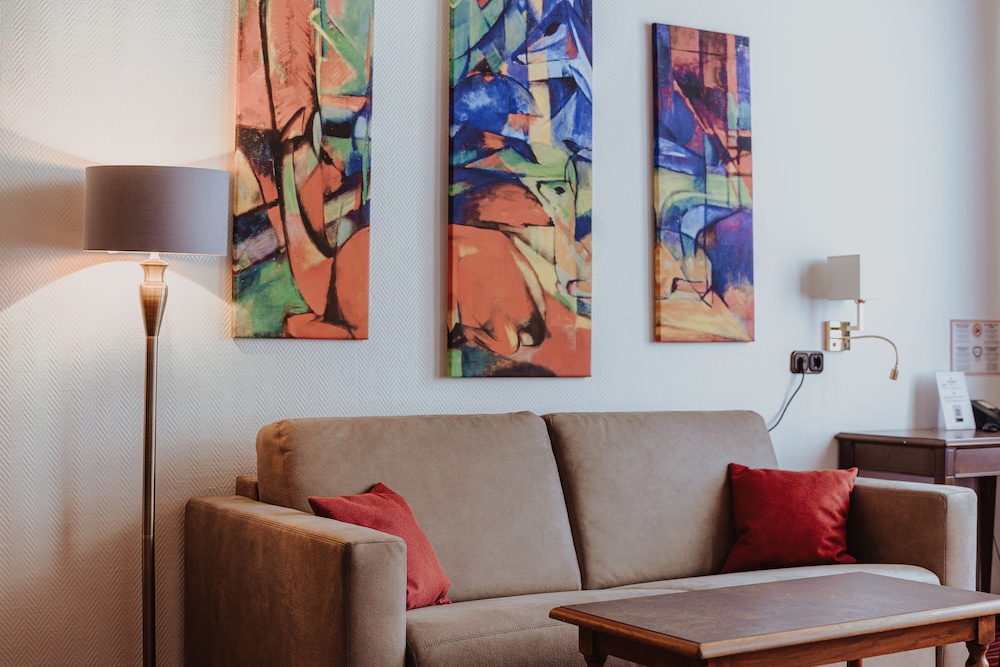 Kings First Class Hotel 59/77