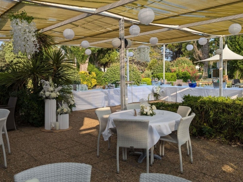 Ibis Styles Marseille Provence Aeroport 55/78